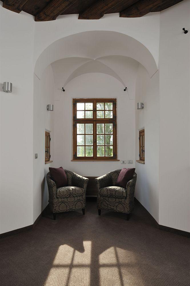 Lambergh Chateau & Hotel Dvorska Vas Dış mekan fotoğraf