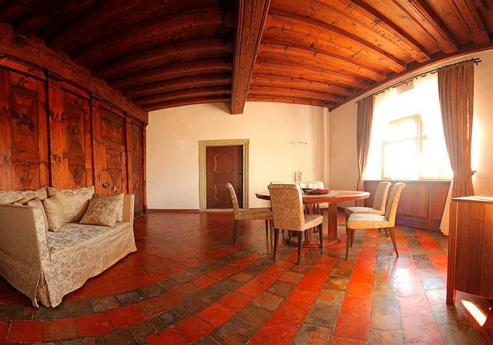 Lambergh Chateau & Hotel Dvorska Vas Dış mekan fotoğraf